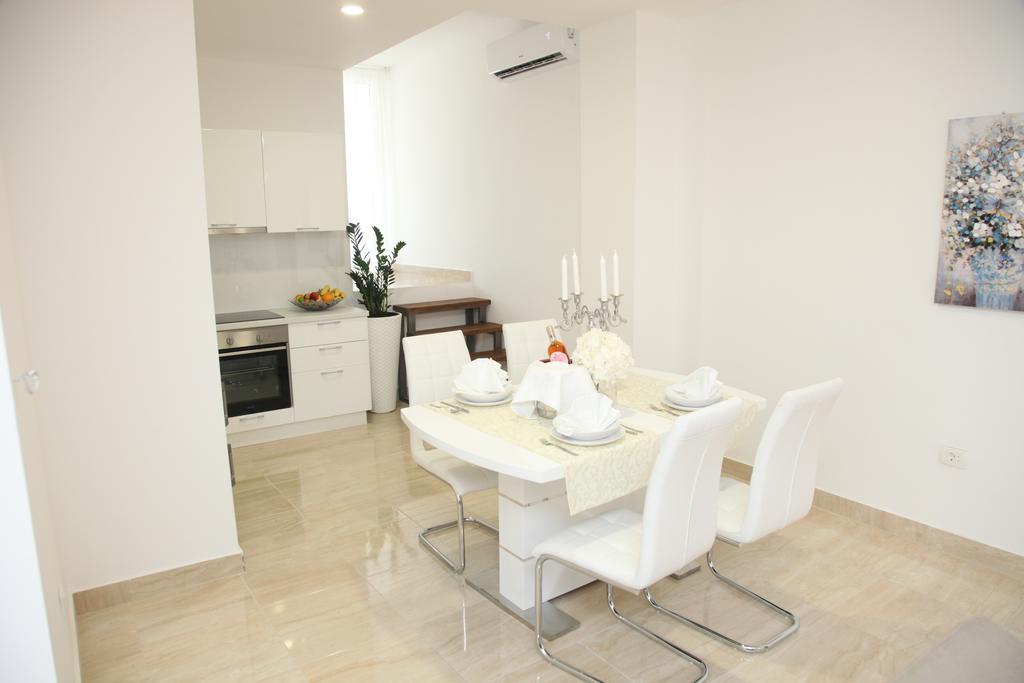 Apartments Mare Градац Экстерьер фото