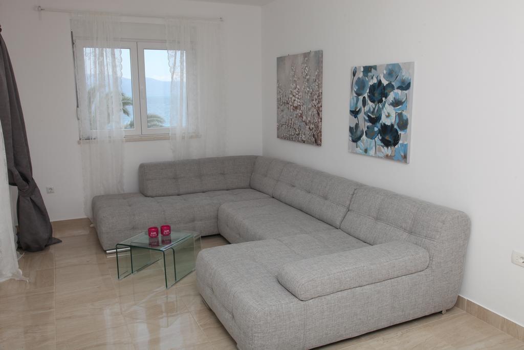 Apartments Mare Градац Экстерьер фото