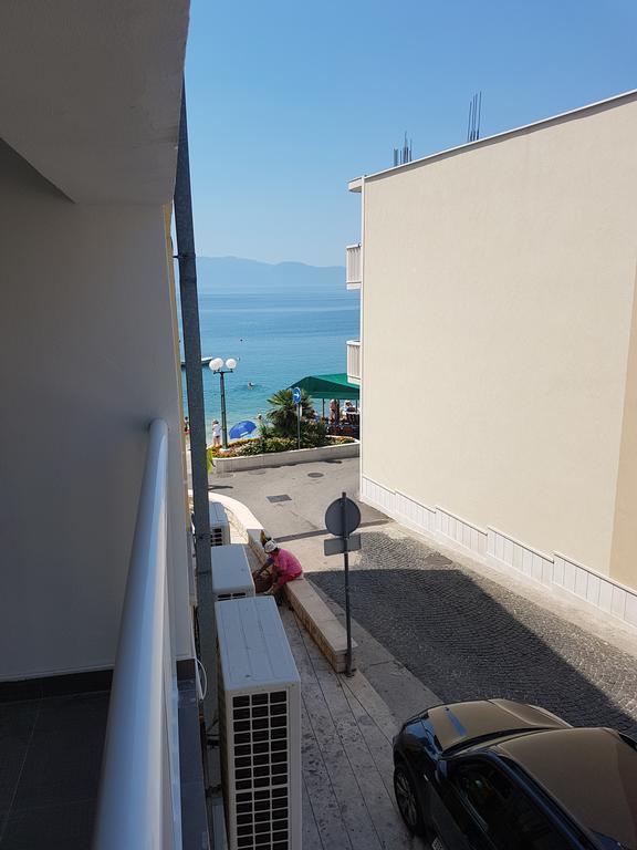 Apartments Mare Градац Экстерьер фото